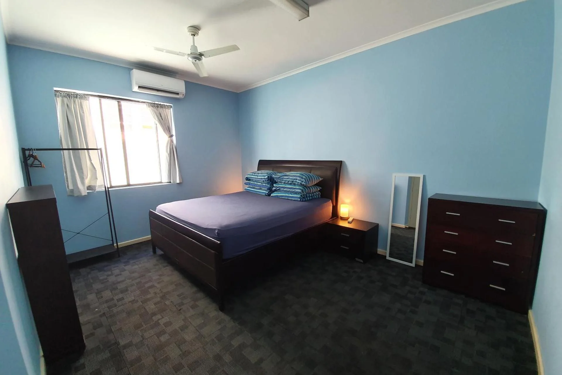 Experience the Best of Bondi Beach Backpackers in Australia